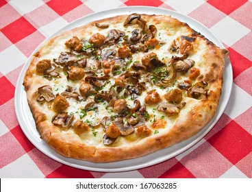 Pizza Classic Beef & Mushroom